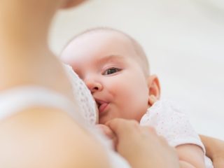 12 Makanan Untuk Ibu Menyusui Agar Bayi Cerdas dan Gemuk