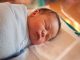 Manfaat Bayi Tidur Tengkurap dan Bahayanya