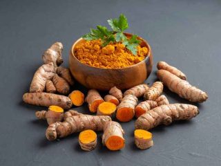 10 Manfaat Masker Kunyit dan Madu Untuk Wajah